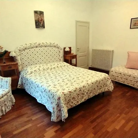 Guest house Il Campanile Ii Locazione Turistica