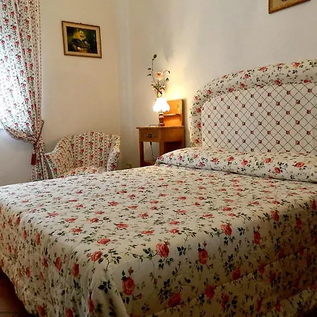 Il Campanile Ii Locazione Turistica *